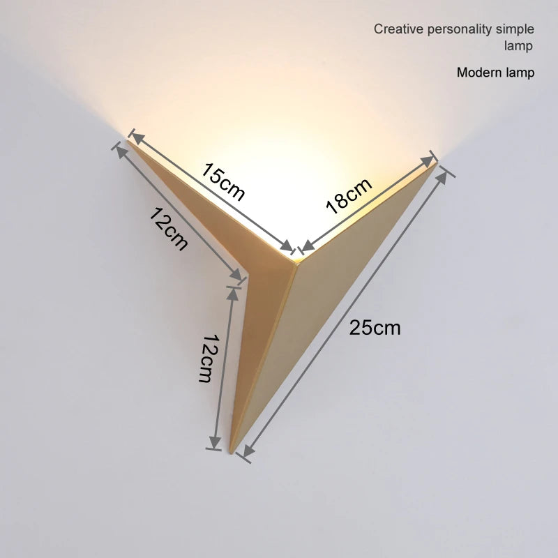 Applique Murale Triangle LED