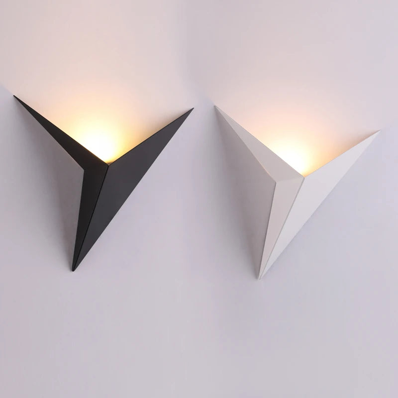 Applique Murale Triangle LED