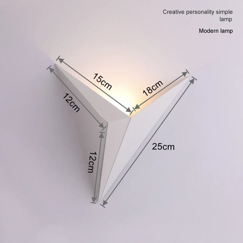 Applique Murale Triangle LED
