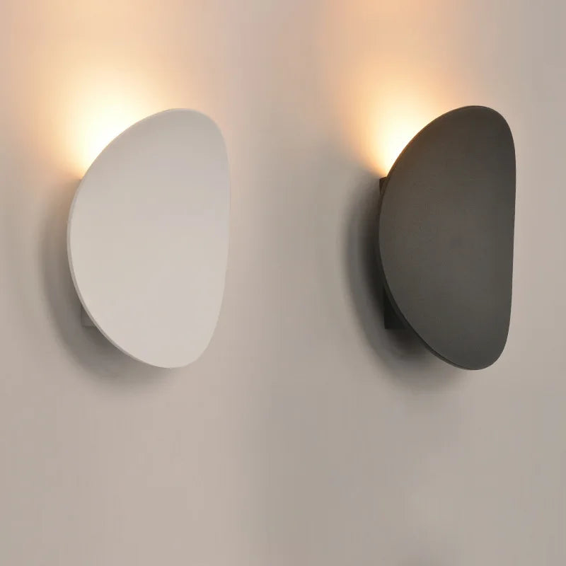 Oval LED Wall Lamp Modern Design Indoor Outdoor — Black White Gold | Lumfyr