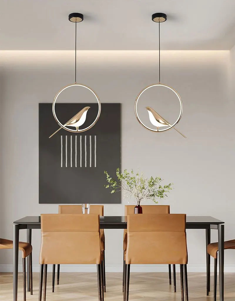 Suspension Oiseau Pie LED Cercle Rotative