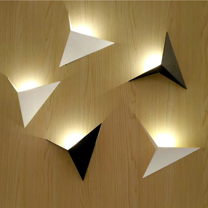 Applique Murale Triangle LED